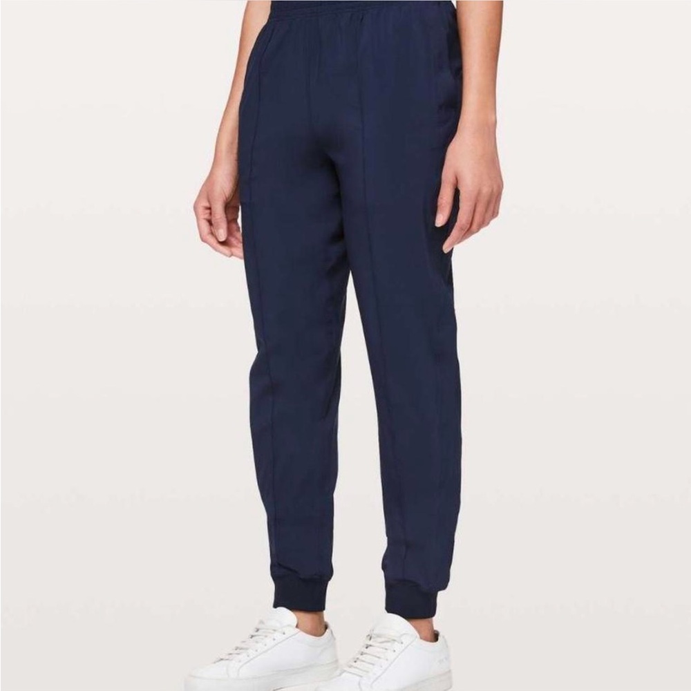 Lululemon Wanderer Jogger